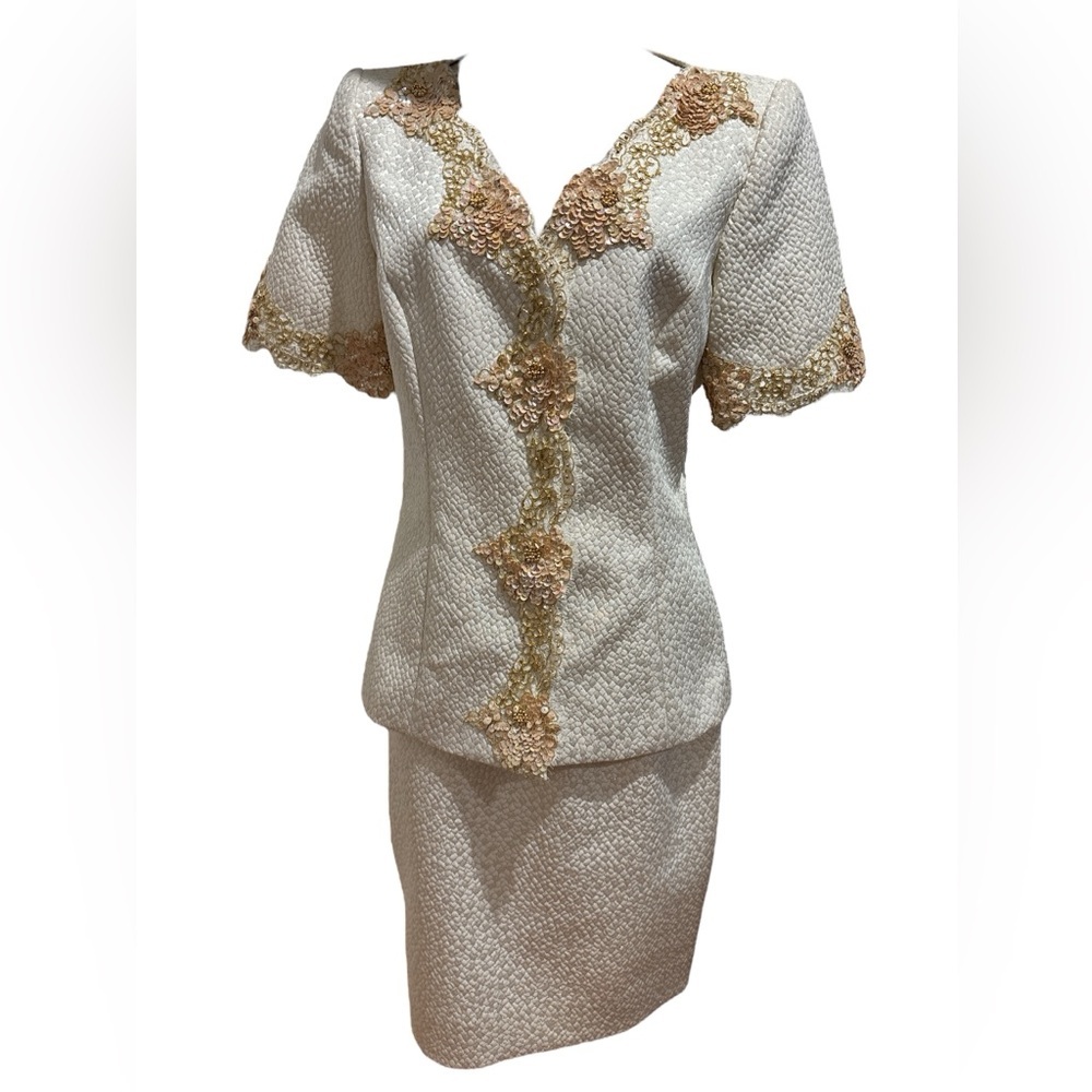2PC RICKI FREEMAN TJ EVENING CREAM & GOLD & SEQUIN SHORT SLEEVE JACKET & SKIRT 8 - Picture 3 of 8